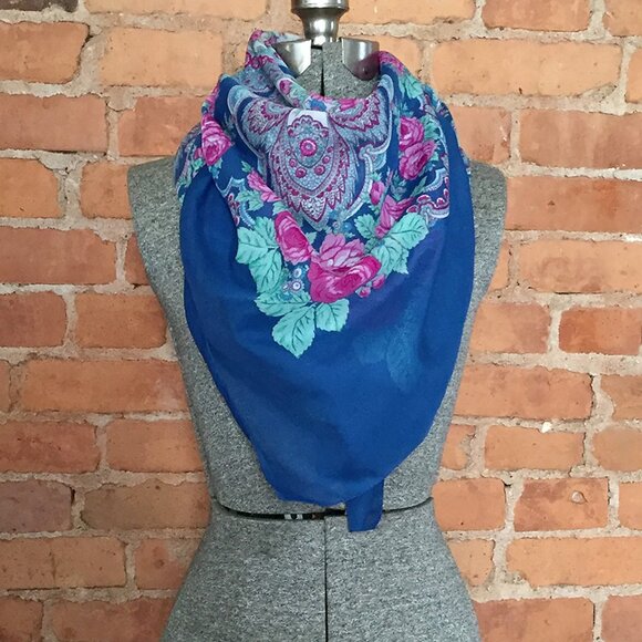 Vintage Italian Scarf | Blue Roses and Paisley Shawl | Made in Italy - Picture 3 of 7